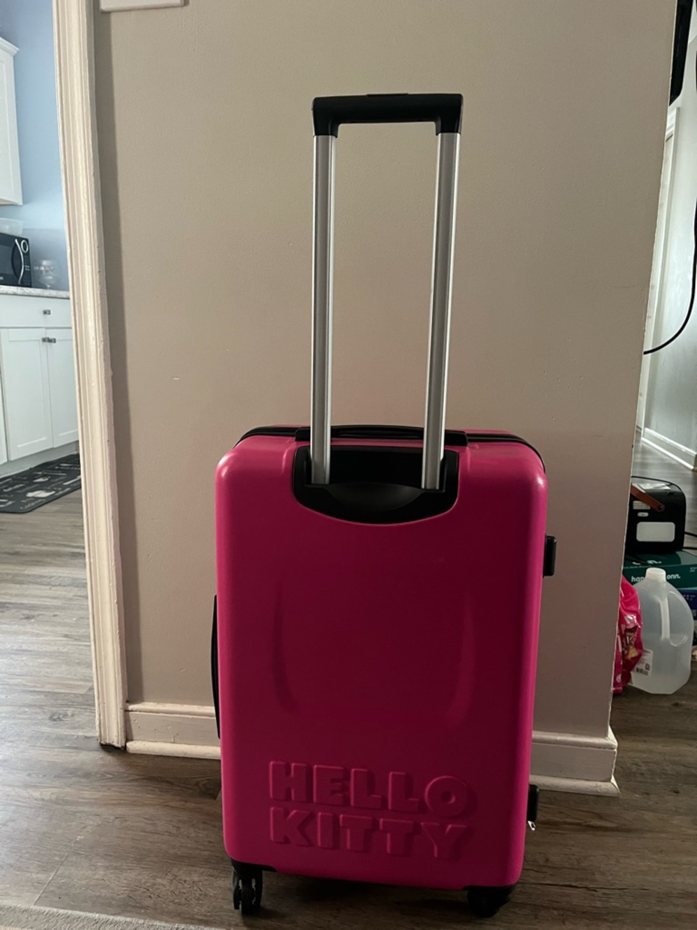 Hello Kitty Hot Pink Hardshell Carry-On Travel Case - Picture 2 of 5